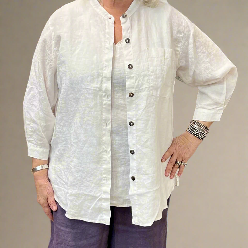 Victoria Susan Wearable Art is a ladies clothing boutique in Downtown Camden, SC. 