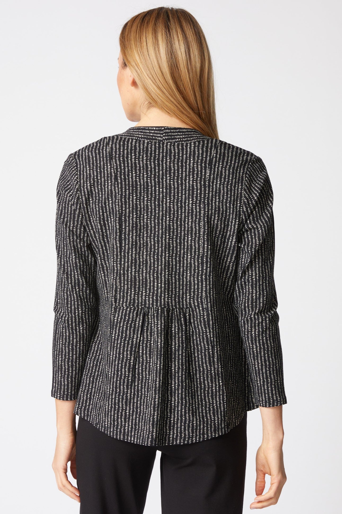 Shop women's clothing and wearable art at Victoria Susan in Camden, SC.