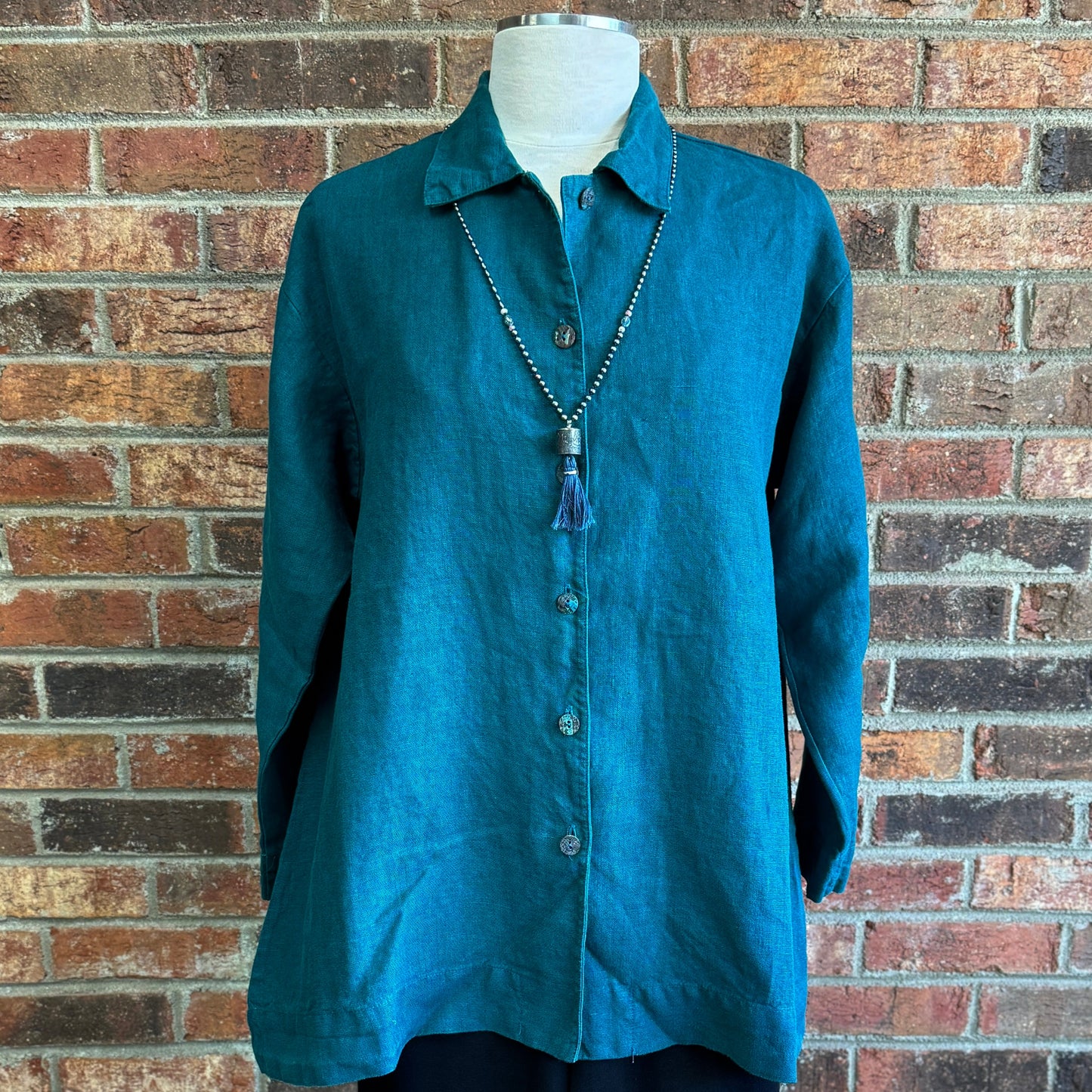 Bryn Walker at Victoria Susan Wearable Art. Gordon Top in Heavy Linen