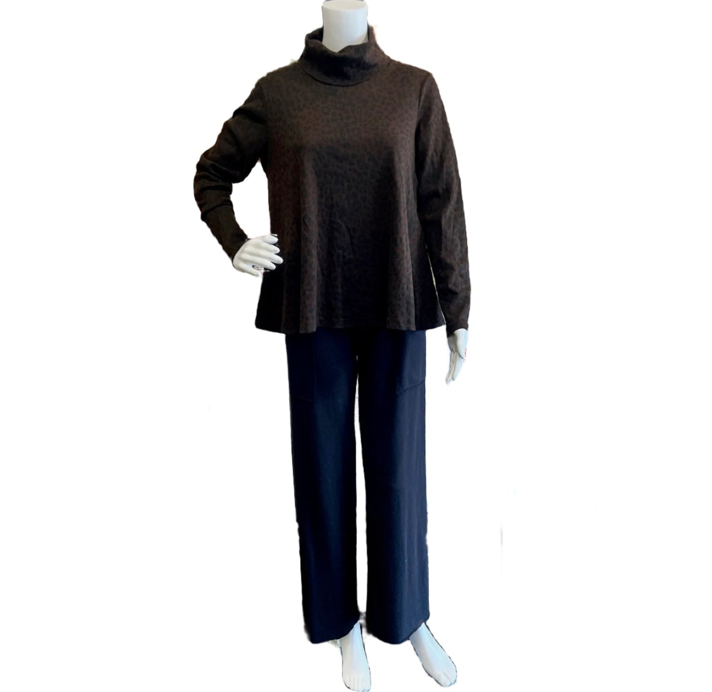 Swing Tunic in Leopard Print by Prairie Cotton at Victoria Susan Wearable Art. Women's Clothing store in downtown Camden SC/
