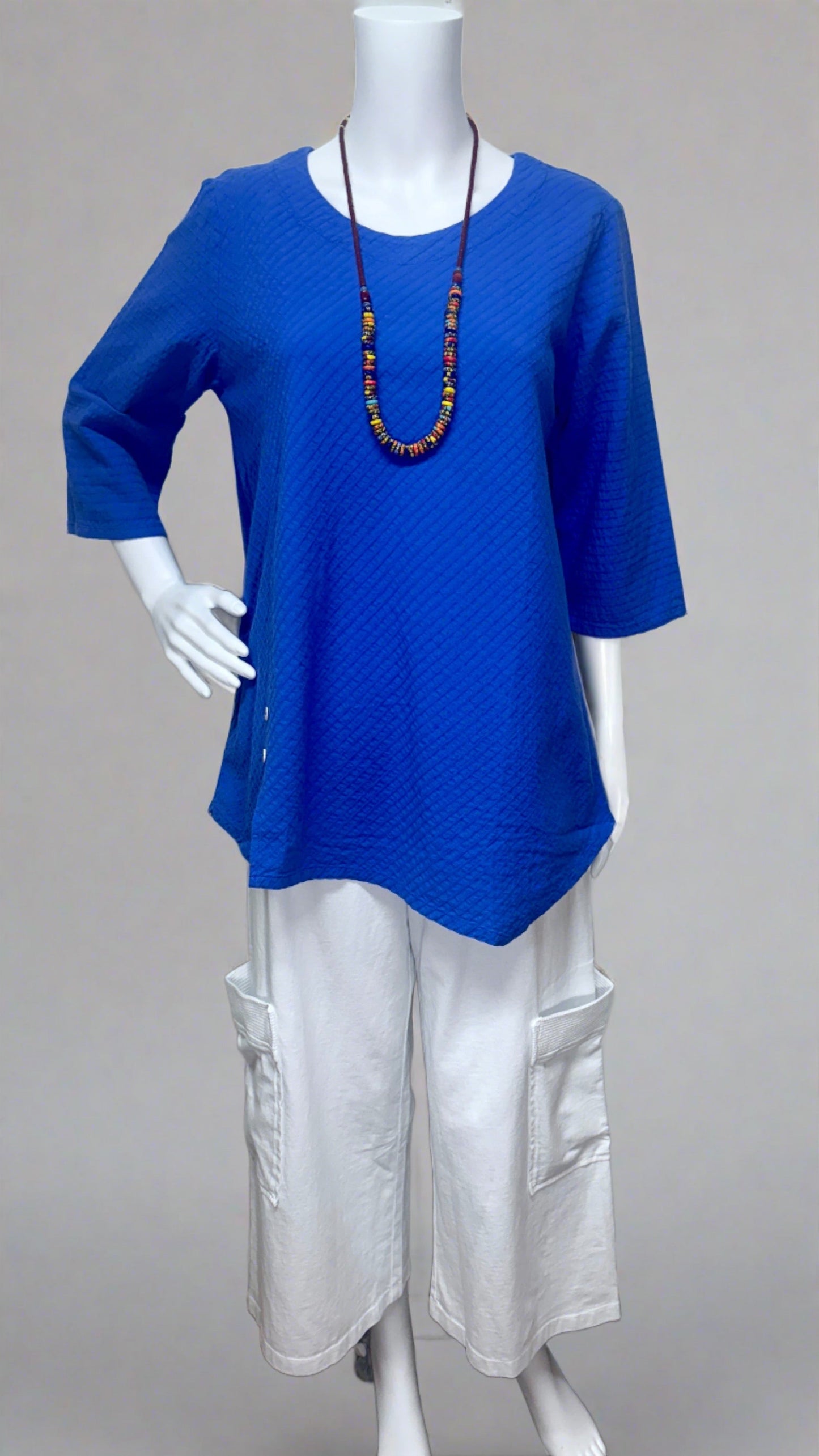 Victoria Susan Wearable Art is a Women's clothing store in Camden SC. Focus Fashions for ladies.