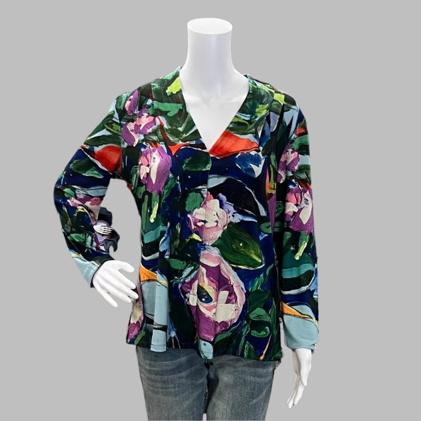 Victoria Susan Wearable Art is a women's clothing store in Camden, SC.