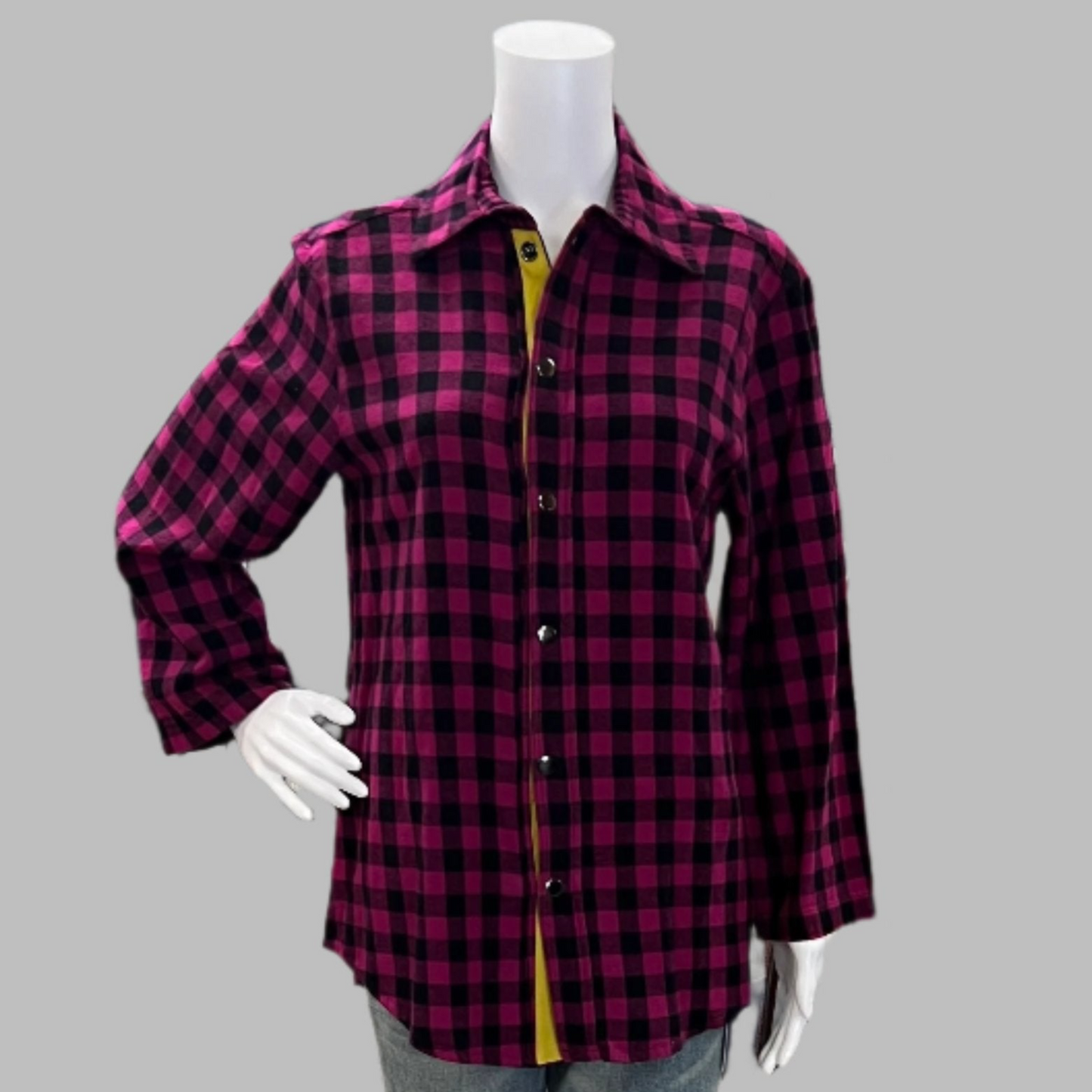 Shop women's clothing and wearable art at Victoria Susan in Camden, SC.