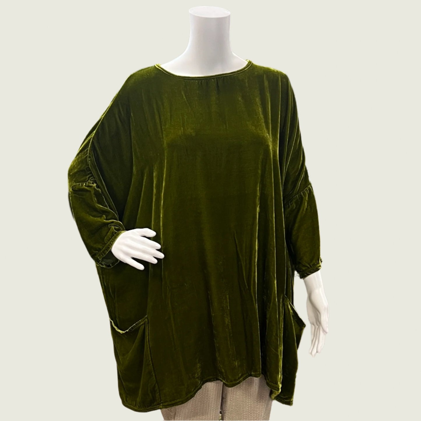 Shop women's clothing and wearable art at Victoria Susan in Camden, SC. 