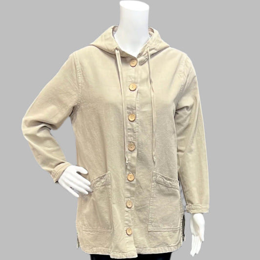 SeaBreeze of California is Made in the USA ladies cotton clothing.  Clothing for Travel. Clothing for Resort. Clothes for Cruise. Victoria Susan Wearable Art is a locally owned clothing boutique for women.