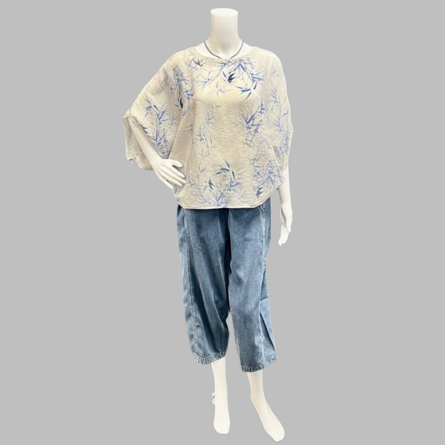Victoria Susan Wearable Art is a ladies clothing boutique in Downtown Camden, SC. 