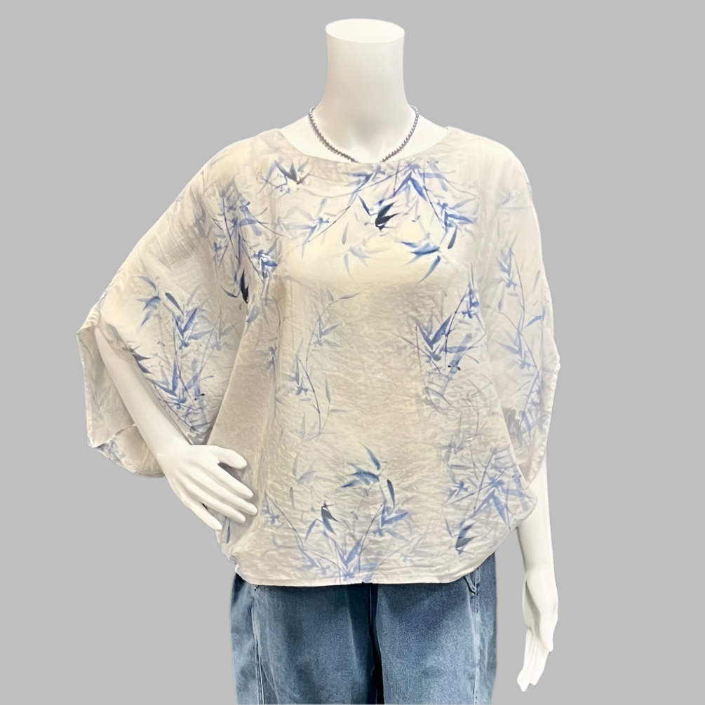Victoria Susan Wearable Art is a ladies clothing boutique in Downtown Camden, SC. 