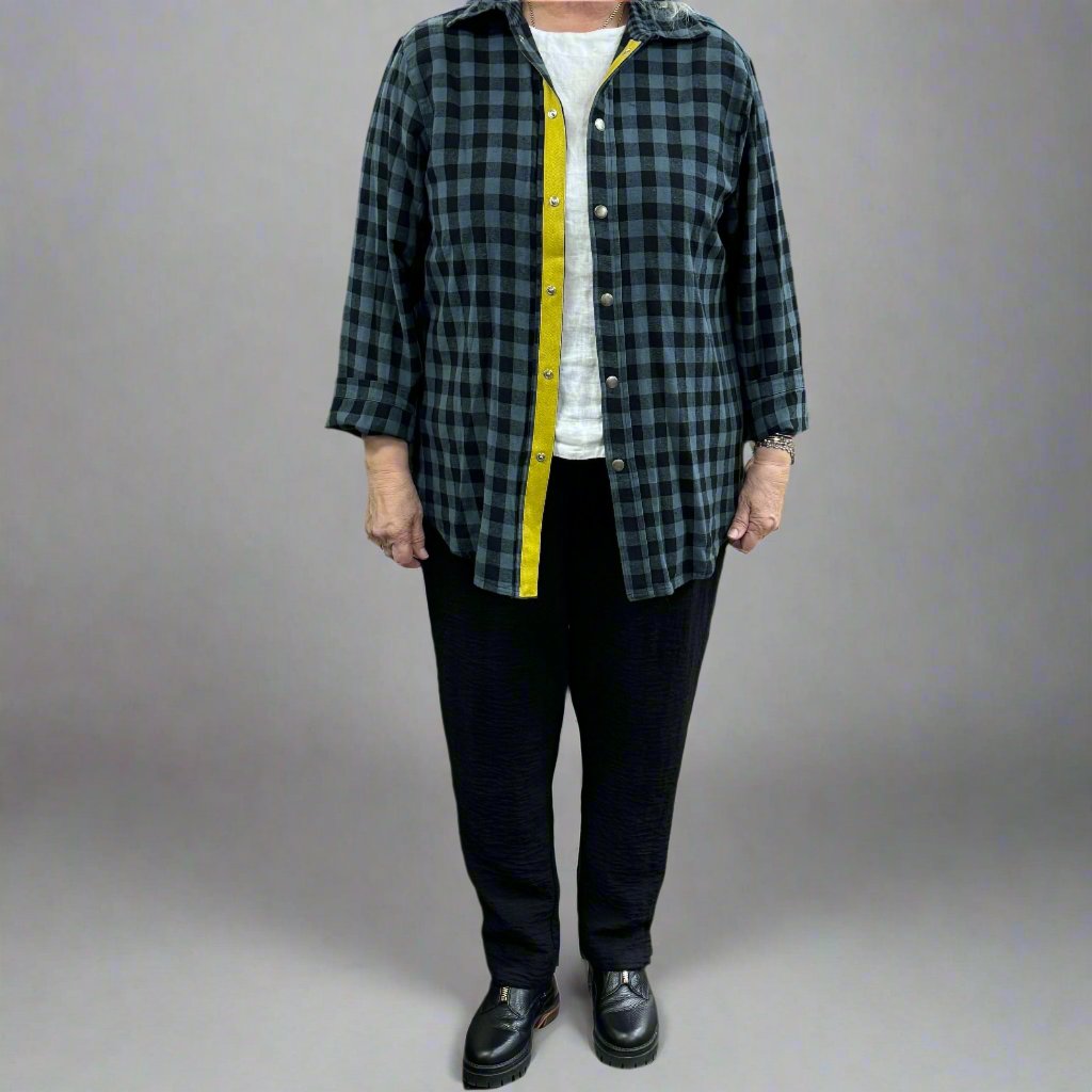 Victoria Susan Wearable Art is a Ladies Clothing Boutique located in Downtown Camden SC.