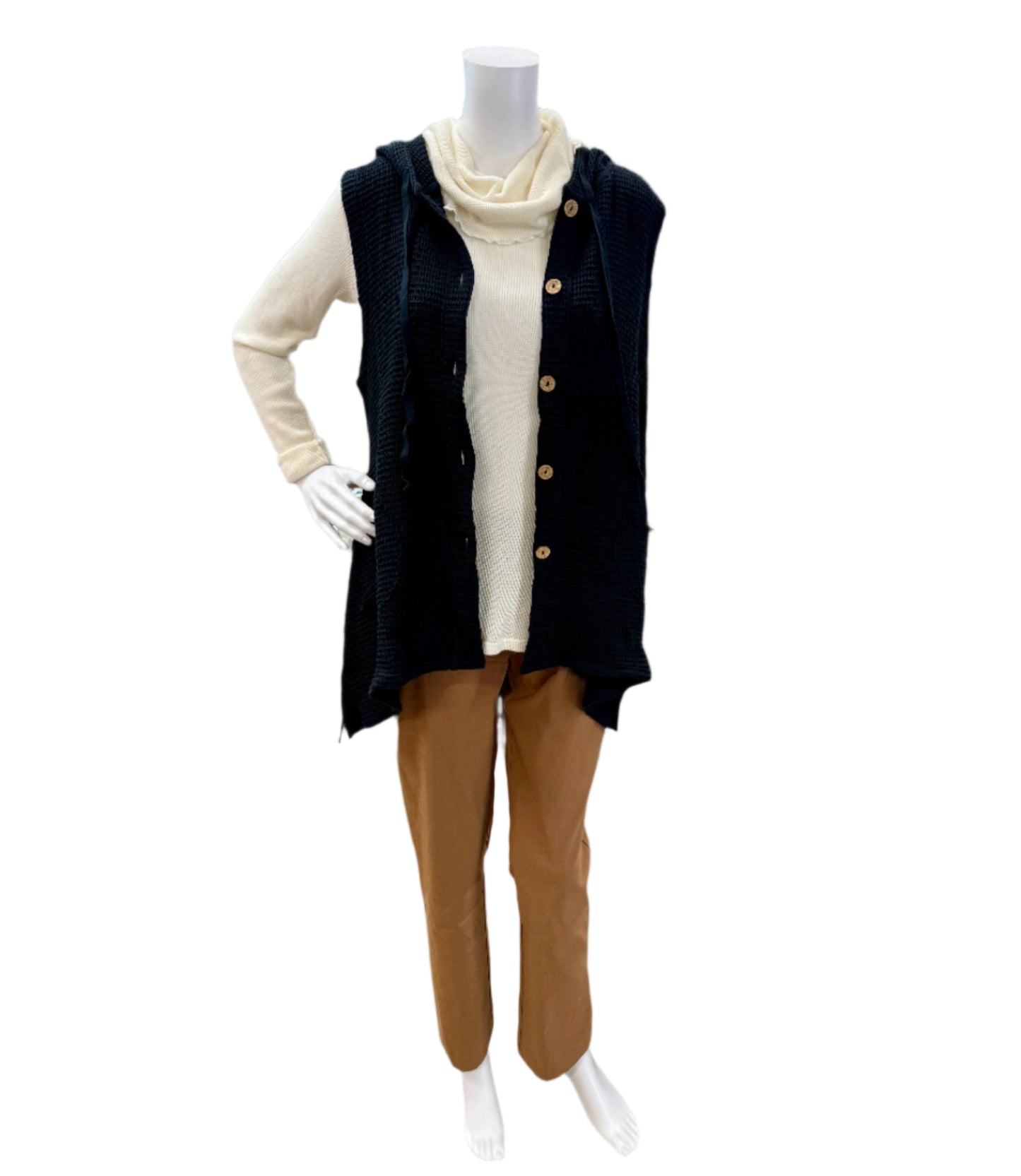 Victoria Susan Wearable Art is a Ladies Clothing Boutique located in Downtown Camden SC.