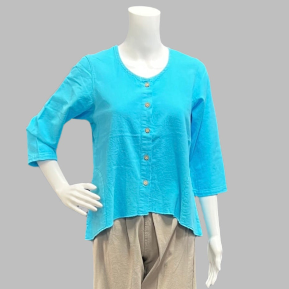 Victoria Susan Wearable Art is a Women's Clothing Boutique in Downtown Camden, SC.