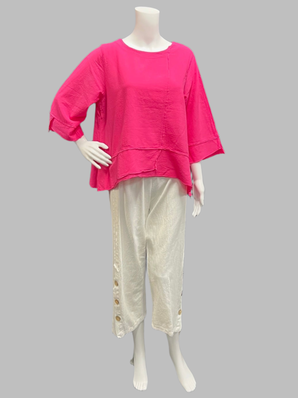 Victoria Susan Wearable Art is a Women's Clothing Boutique in Downtown Camden, SC.