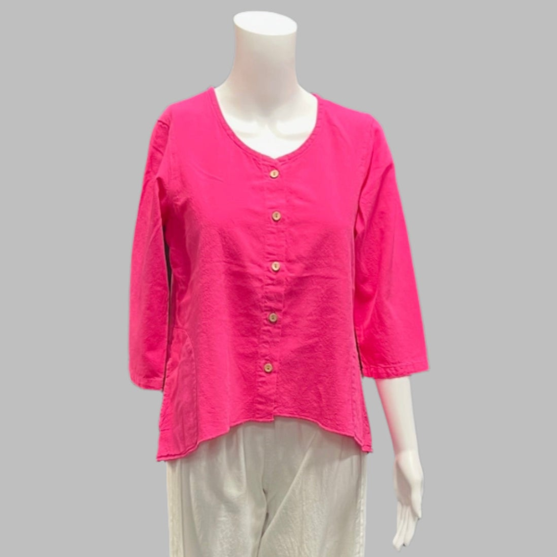 Victoria Susan Wearable Art is a ladies clothing store in Camden sc. Made in USA clothes by Sea Breeze of California
