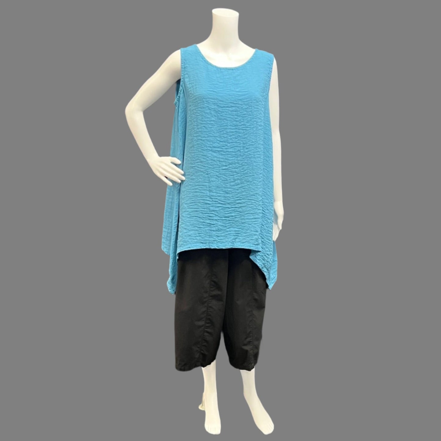Victoria Susan Wearable Art is a Ladies Clothing Boutique located in Downtown Camden SC.