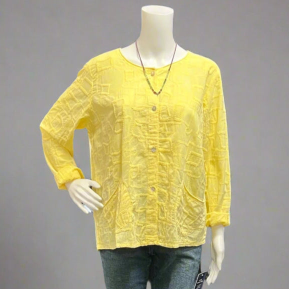 Shop women's clothing and wearable art at Victoria Susan in Camden, SC.