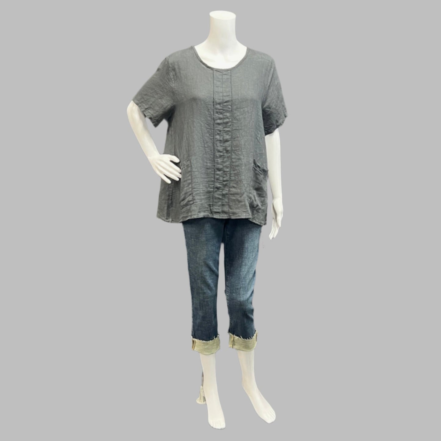 Shop women's clothing and wearable art at Victoria Susan in Camden, SC.