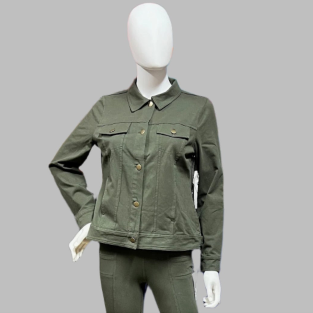 Shop women's clothing and wearable art at Victoria Susan in Camden, SC.