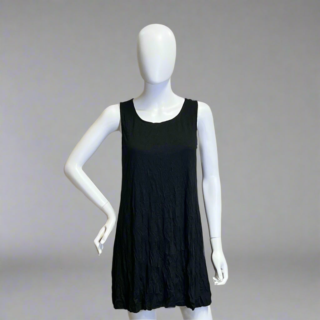 Shop women's clothing and wearable art at Victoria Susan Wearable Art inCamden SC.
