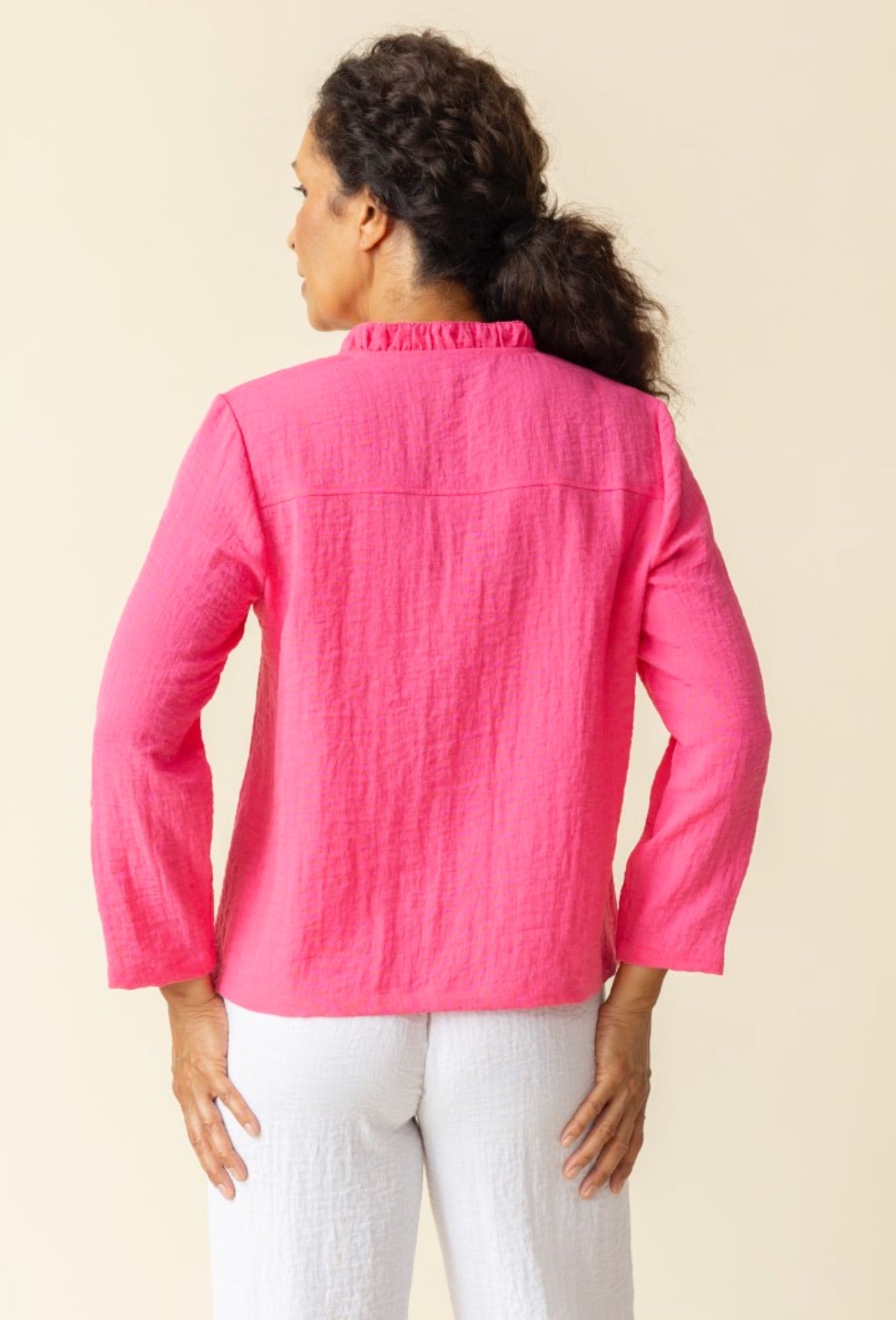Victoria Susan Wearable Art is a clothing boutique for women in Downtown Camden SC. 