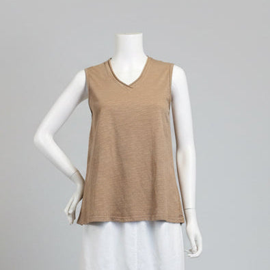 Shop women's clothing and wearable art at Victoria Susan in Camden, SC.