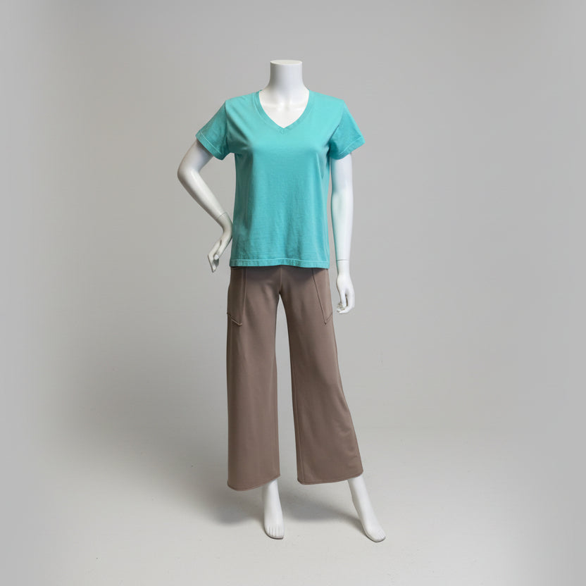 Victoria Susan Wearable Art is a ladies clothing boutique in Downtown Camden, SC.