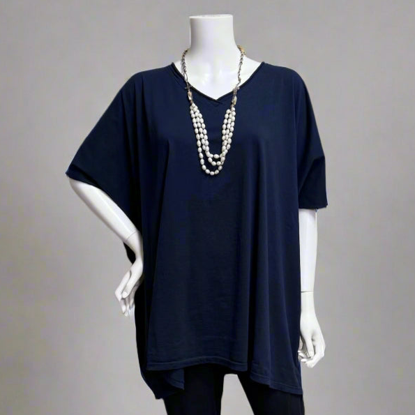 Victoria Susan Wearable Art is a clothing boutique for women in Downtown Camden SC.