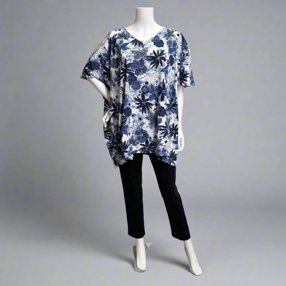 Victoria Susan Wearable Art is a clothing boutique for women in Downtown Camden SC.