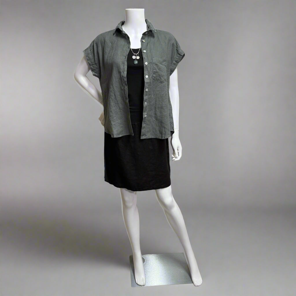 Shop Womens clothing and wearable art at Victoria Susan in Camden, SC.