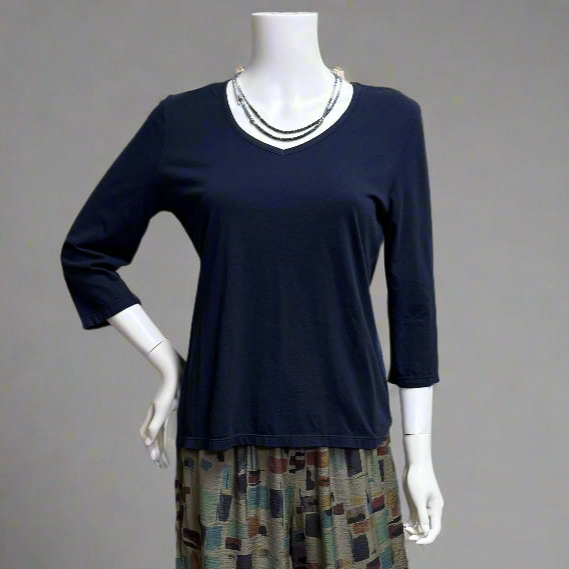 Fitted V-Neck 3/4 Sleeve Tee in Jersey Cotton by Prairie Cotton