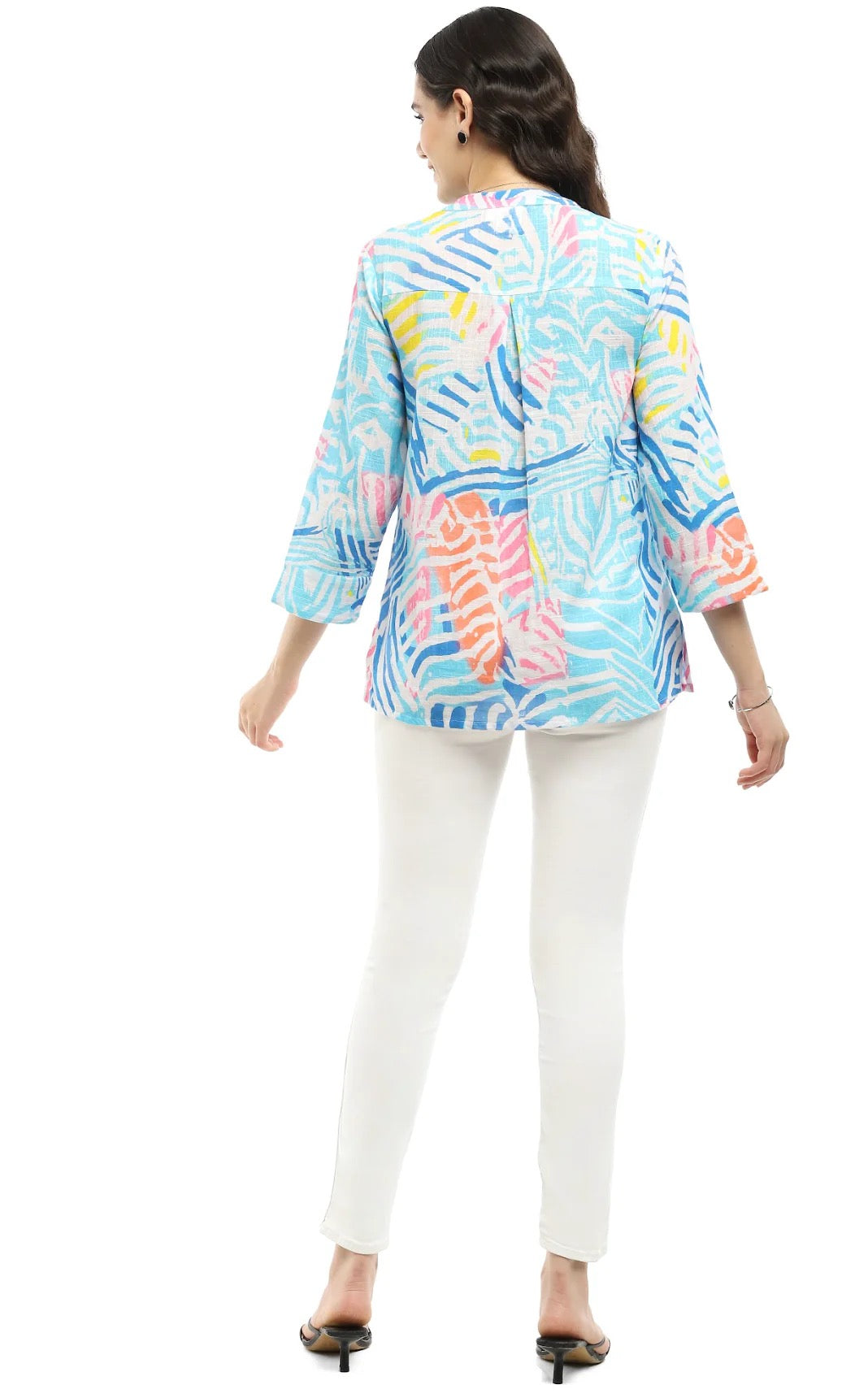 Shop women's clothing and wearable art at Victoria Susan in Camden, SC