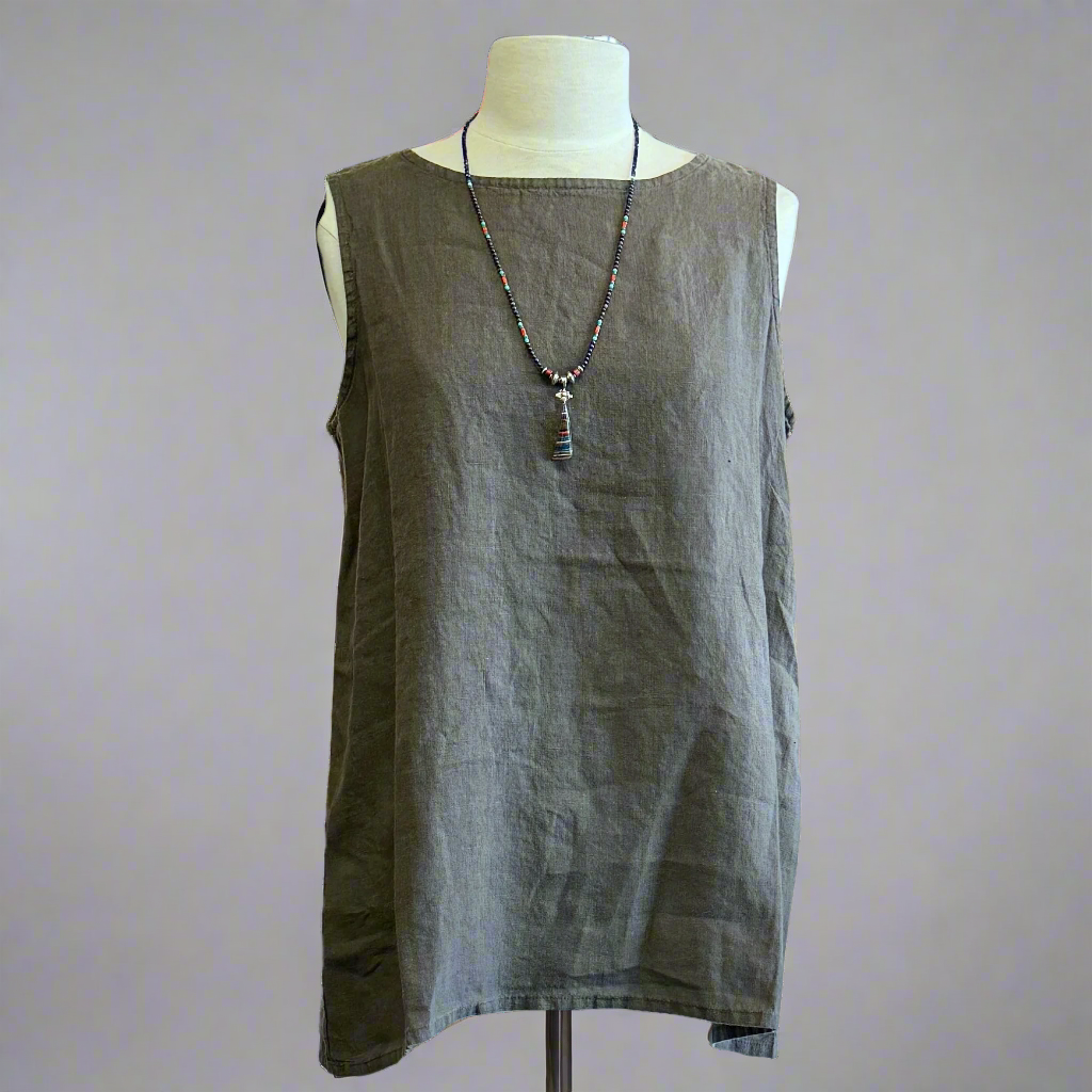 Victoria Susan Wearable Art is proud to carry USA Made Bryn Walker. Bryn Walker designs are for women who demand comfort, quality and easy sophistication. Clothing for Travel. Linen Shirt. Linen Pants. Clothing for Women. Clothing for Ladies. Clothing for Petites. Clothing for Plus. Victoria Susan in Downtown Camden SC.