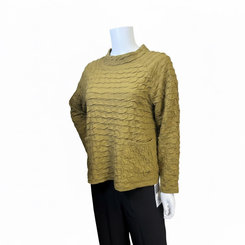 Raglan Pocket Top by Habitat