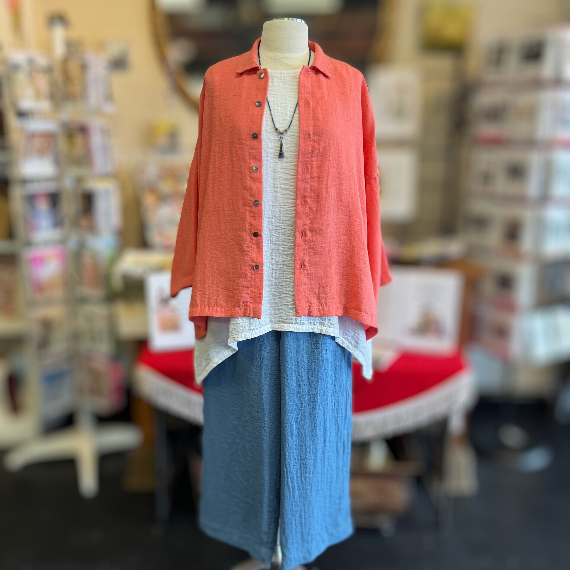 Generously Sized. Made in the USA.  Victoria Susan Wearable Art is a Ladies Clothing Boutique in downtown Camden SC.  Clothing for Women.  Clothes for Petites. Clothes for Plus Sizes. 
