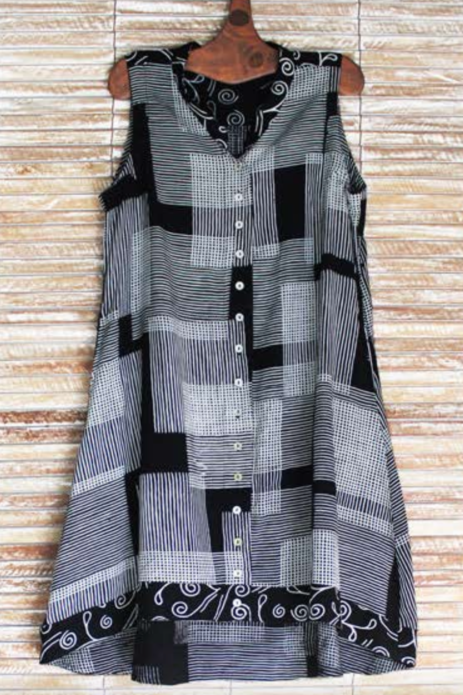 Iguana : Wear your art on your sleeve. Hand Batiked so no two pieces are alike. Iguana is the epitome of Art to Wear and Victoria Susan Wearable Art is thrilled to carry these amazing pieces.