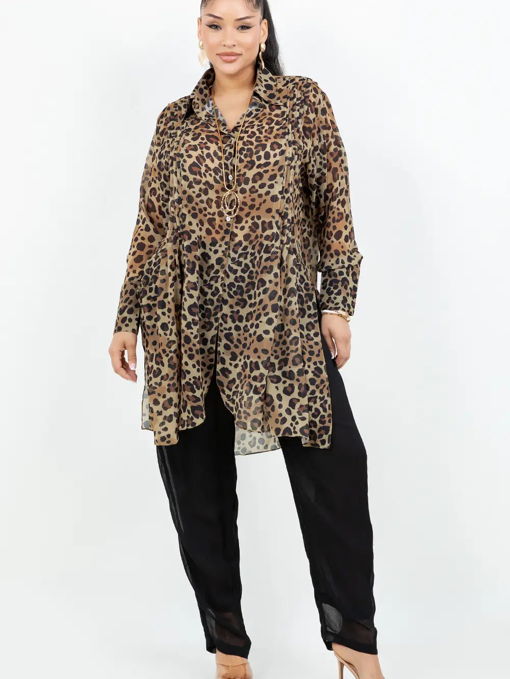 Victoria Susan is a women’s clothing boutique in Camden, SC, specializing in Women's Clothing, Wearable Art, natural fibers, Made in USA favorites, and thoughtfully curated styles designed for comfort, quality, and personal expression. We believe great style should feel as good as it looks, with collections selected to help women look polished, confident, and comfortable every day.
