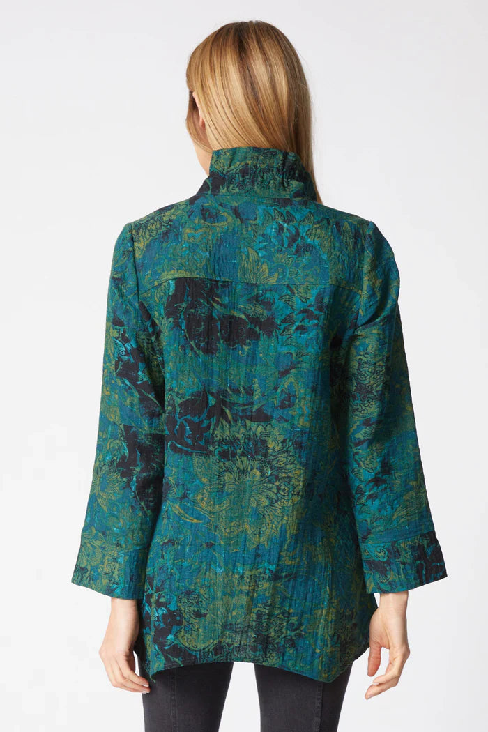Victoria Susan Wearable Art is a clothing boutique for women in Downtown Camden SC.