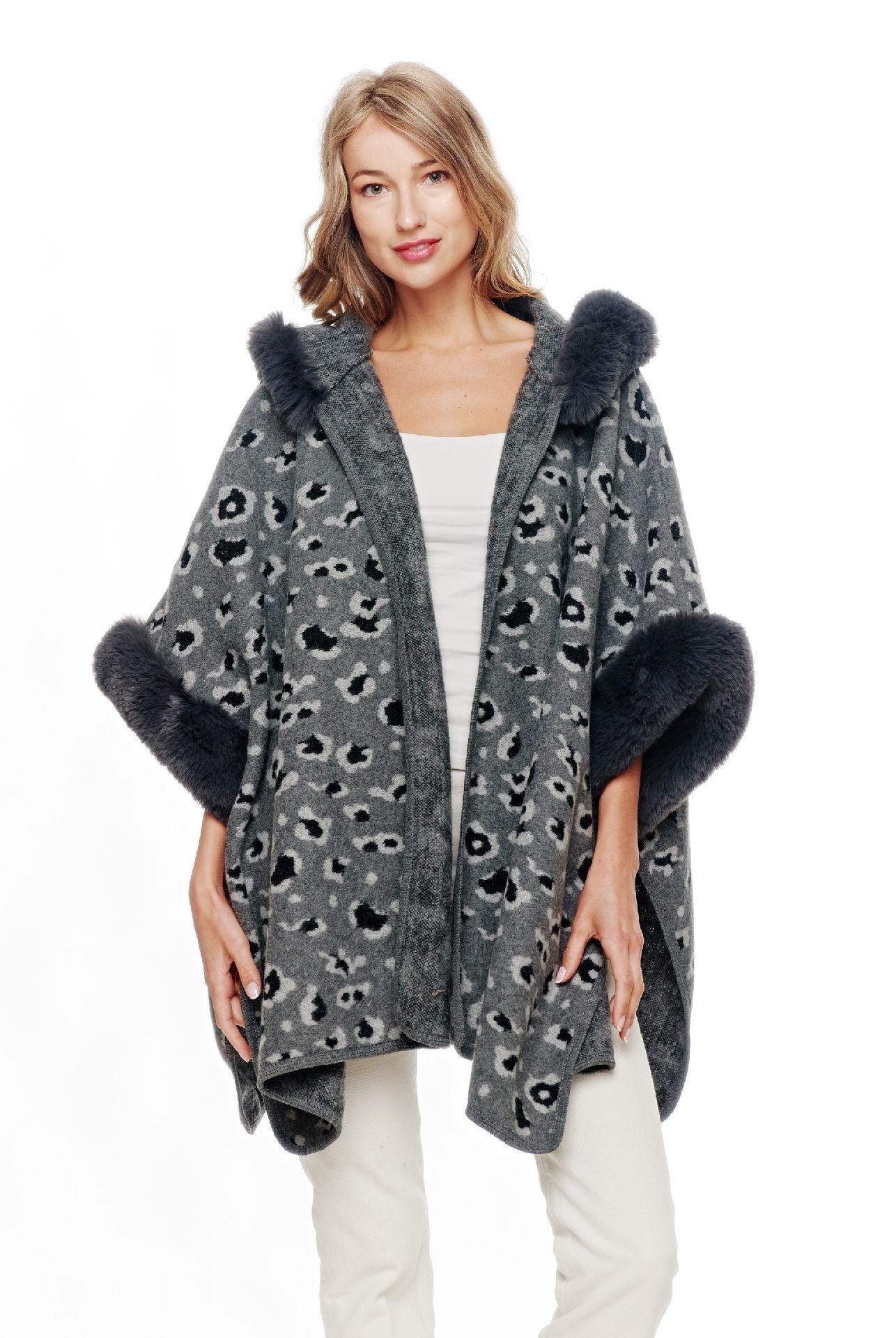 Shop women's clothing and wearable art at Victoria Susan in Camden, SC.