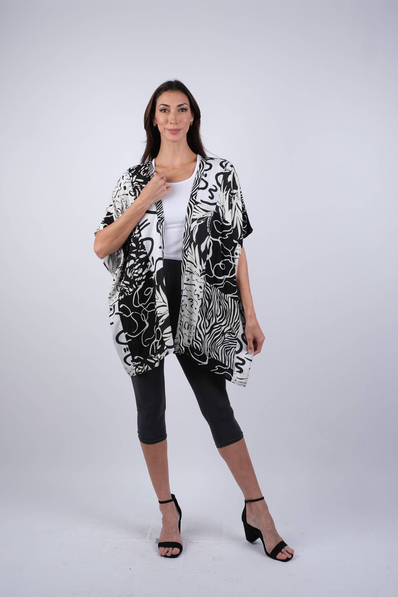 Shop women's clothing and wearable art at Victoria Susan in Camden, SC.