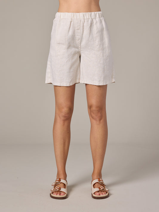 Easy Crop Short by Cut-Loose
