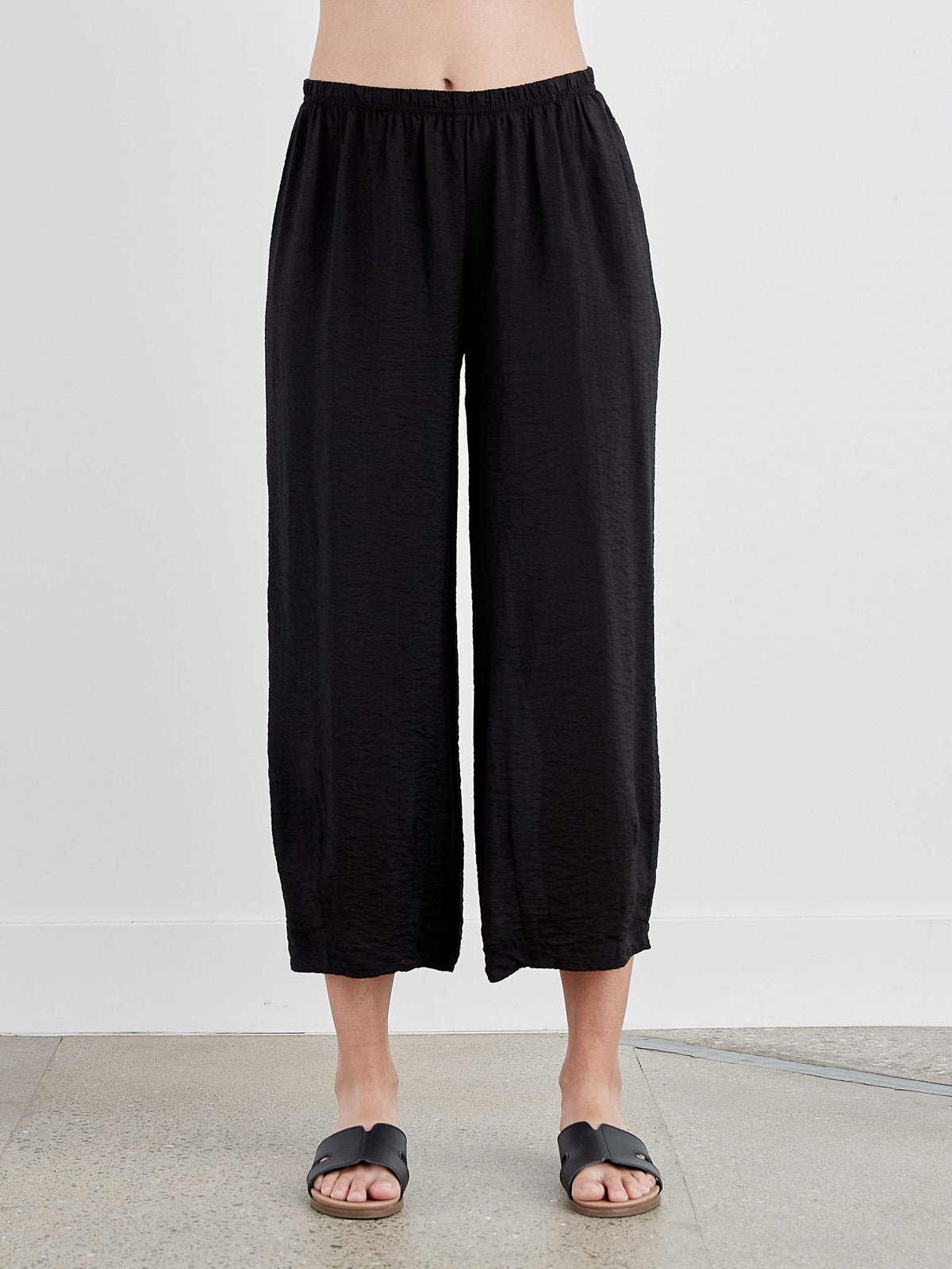Cropped Pant with Darts in Lightweight Rayon Parachute by Cut-Loose