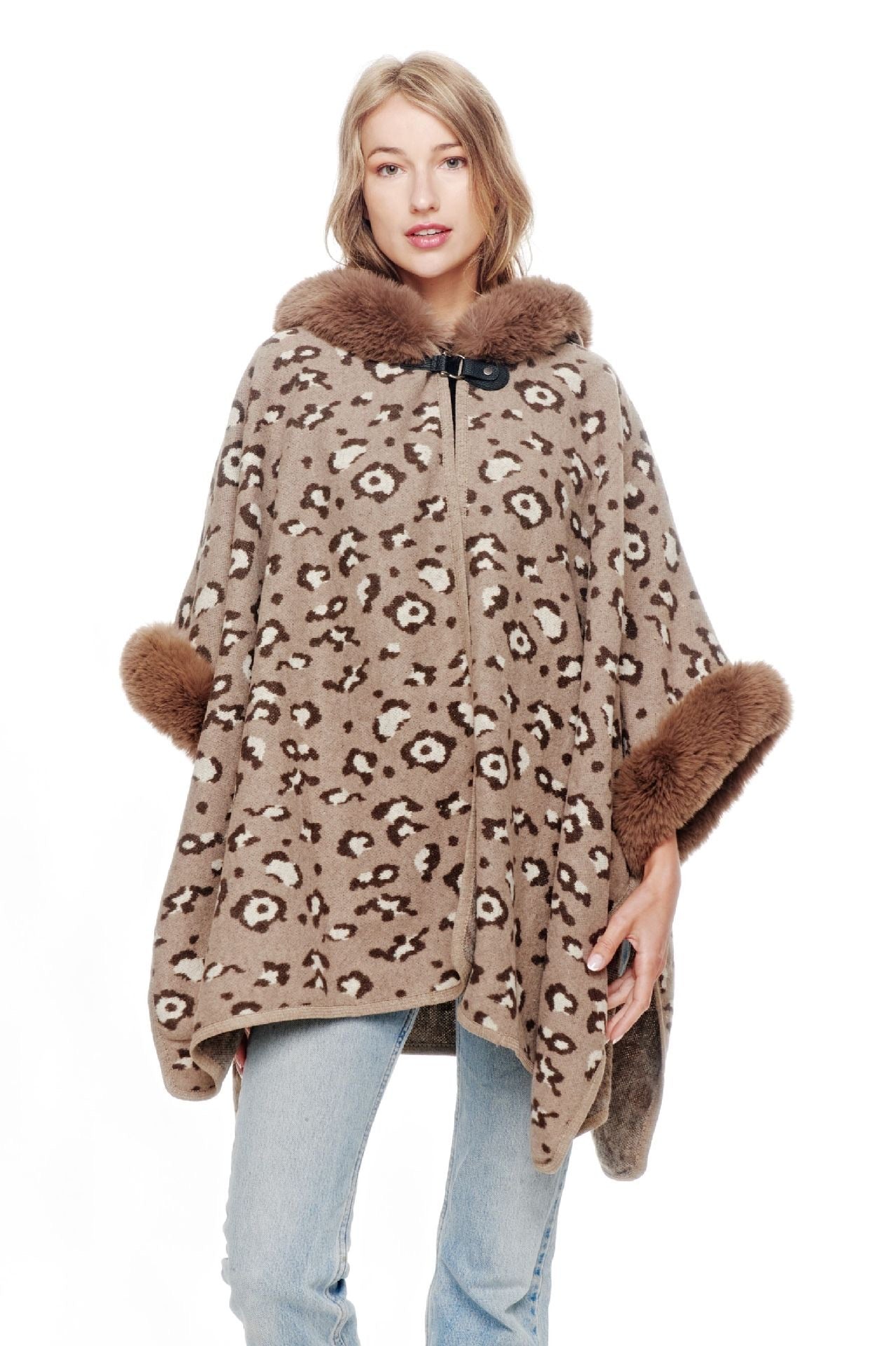 Shop women's clothing and wearable art at Victoria Susan in Camden, SC.