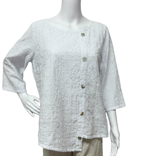 Focus Fashions at Victoria Susan Wearable Art. Women's Clothing store in downtown Camden sc.
