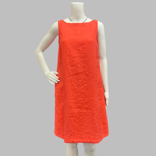 Victoria Susan Wearable Art is a women's clothing store in Camden sc. 