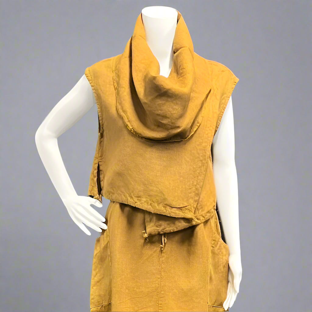 Victoria Susan Wearable Art is a clothing boutique for women in Downtown Camden SC. Pennie Vest in Light Linen by Bryn Walker