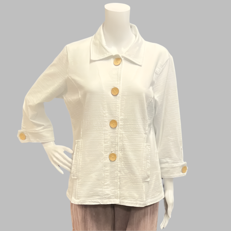 Focus Fashion clothing for women.  Victoria Susan Wearable Art women's clothing boutique.  Everyday Jacket.