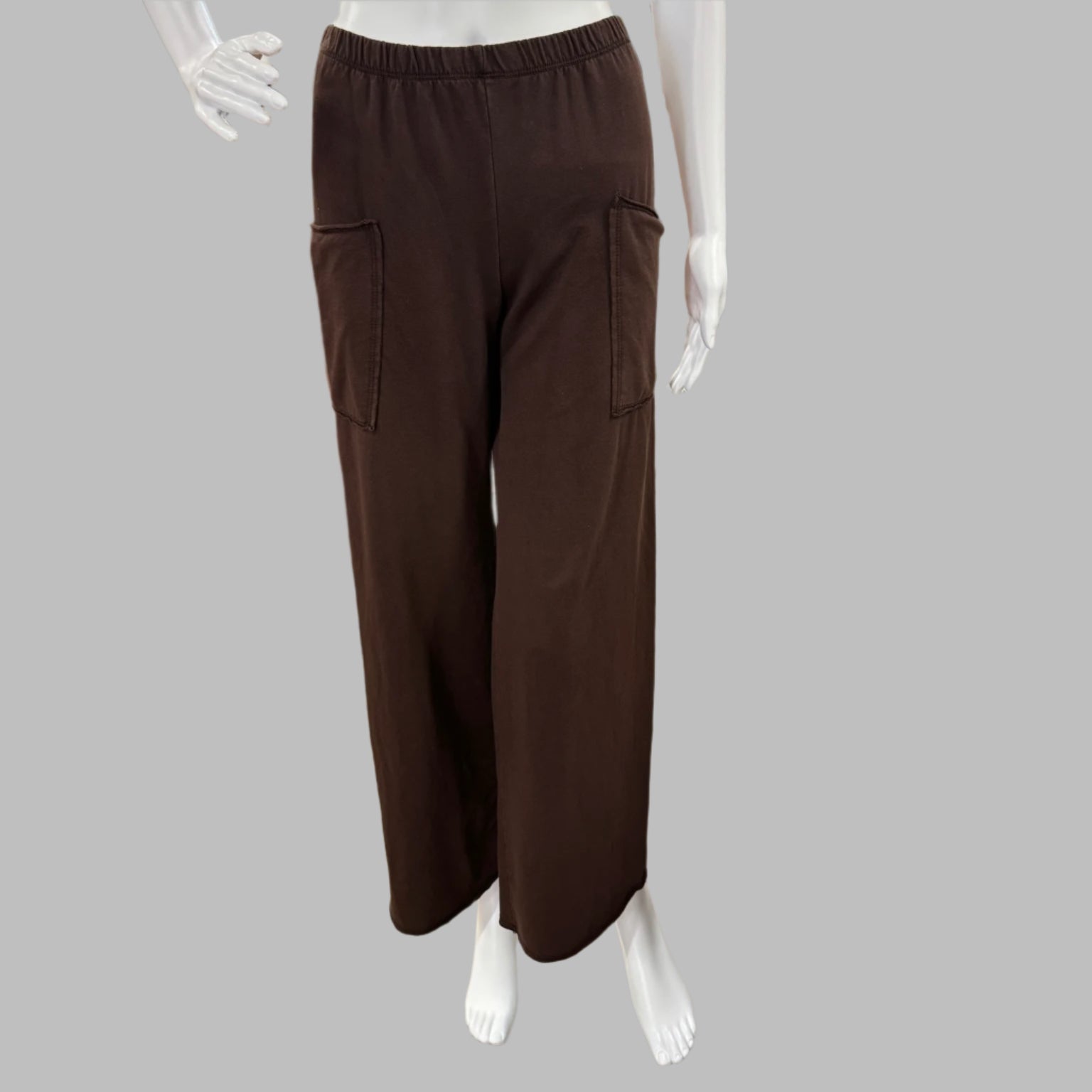 Shop women's clothing at Victoria Susan in Camden SC