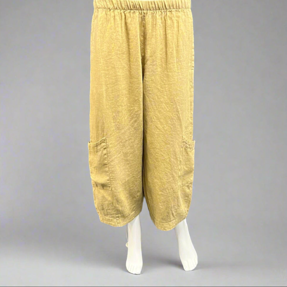 Shop women's clothing and wearable art at Victoria Susan in Camden, SC.