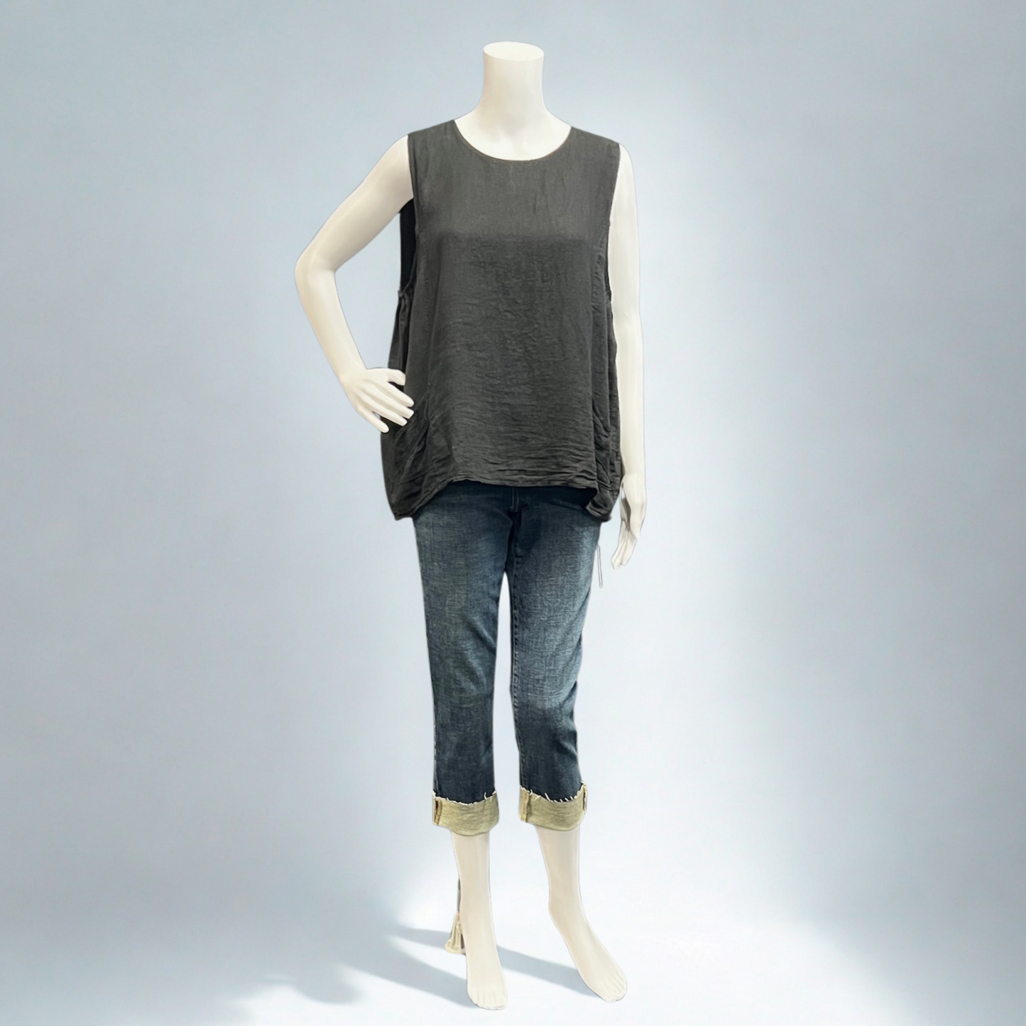 Shop women's clothing and wearable art at Victoria Susan in Camden, SC.