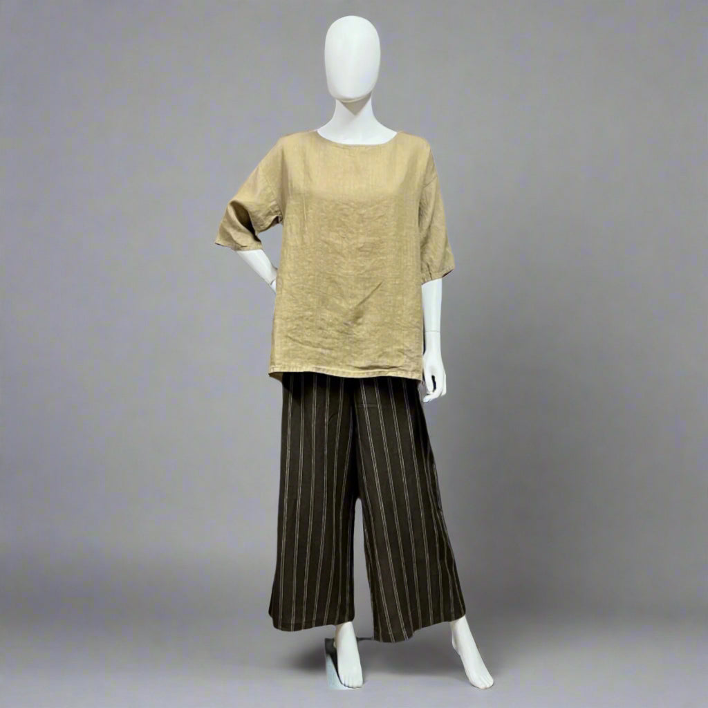 Shop women's clothing and wearable art at Victoria Susan in Camden, SC. 