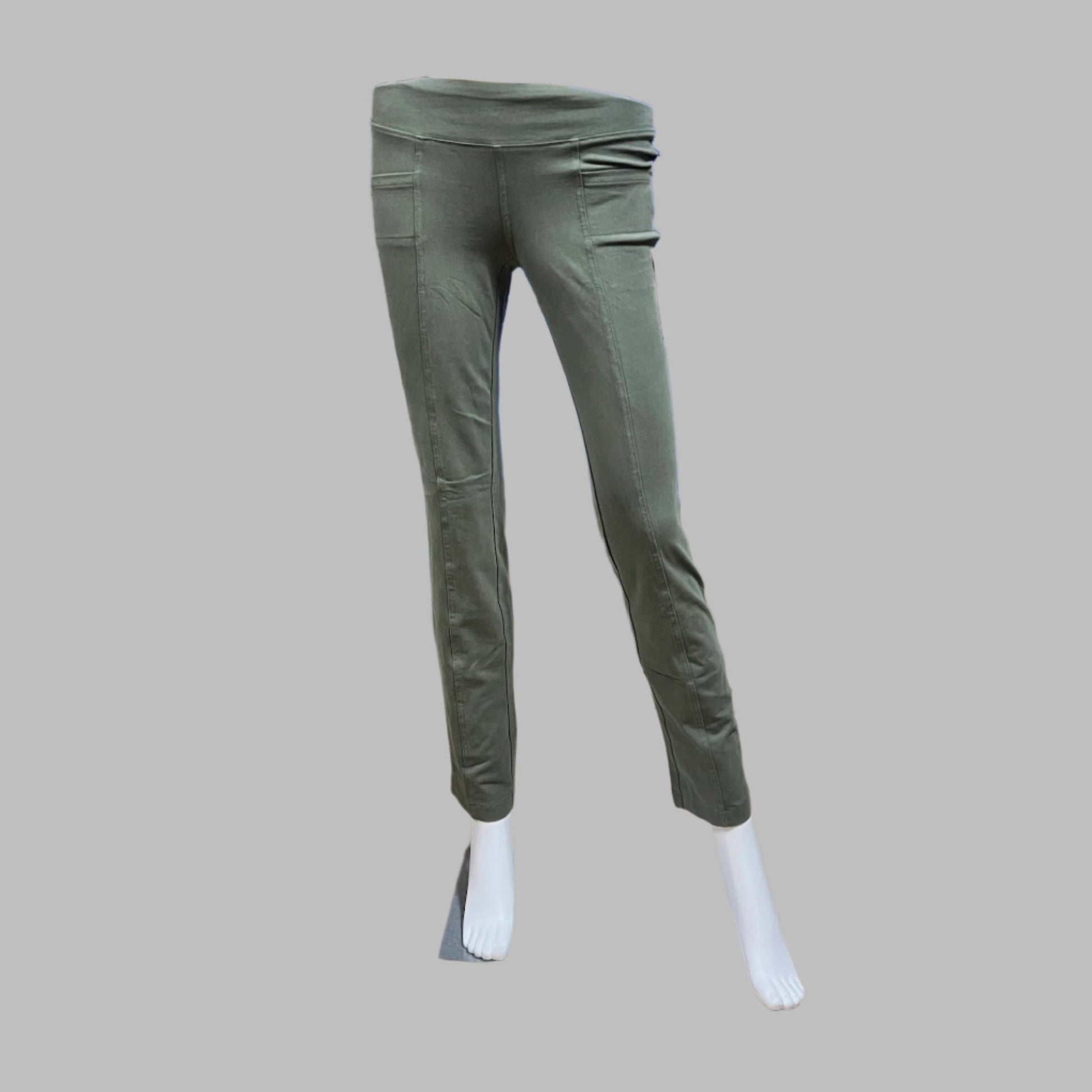 Shop women's clothing and wearable art at Victoria Susan in Camden, SC.