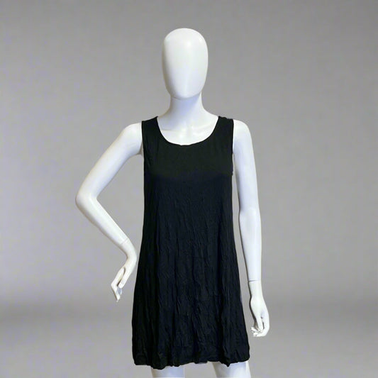 Shop women's clothing and wearable art at Victoria Susan Wearable Art inCamden SC.